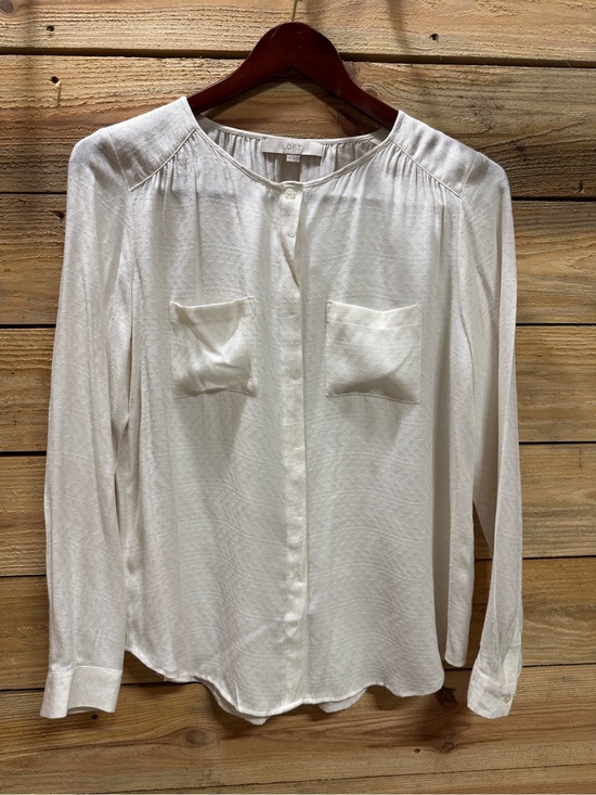 LOFT Tops - LOFT Off White Cream Button-Front Long-Sleeve Pocket Blouse